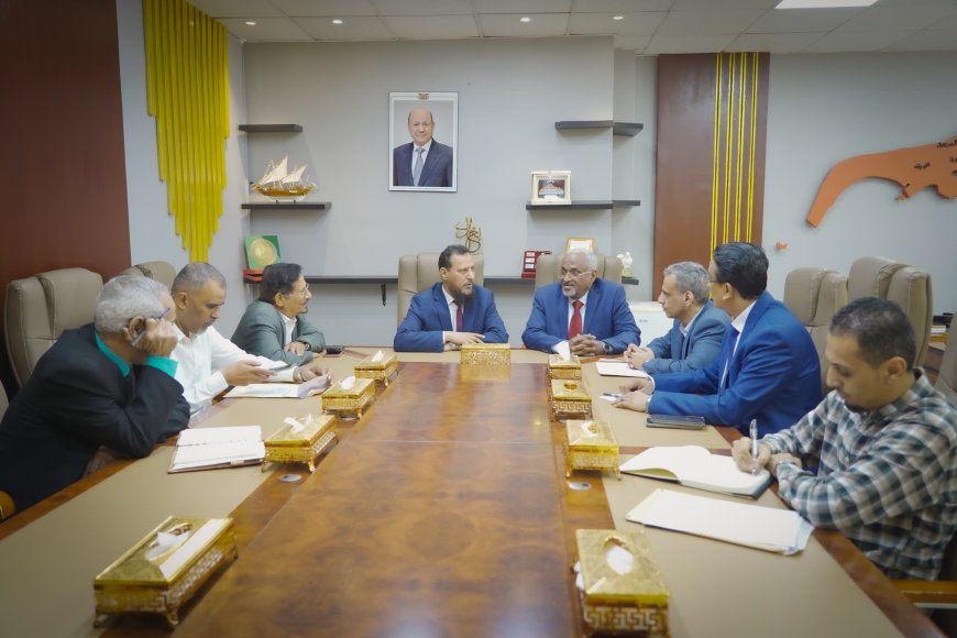 شيخ وباسلمة يناقشان سُبل تعزيز العمل الإداري للسلطة المحلية وتمكينها اقتصادياً وتنموياً