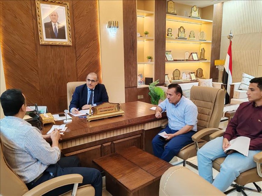 وزير الصحة يطلع على الأوضاع الصحية بمحافظة عدن