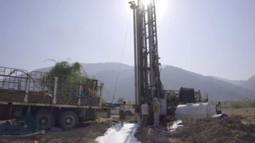 تعز.خلية الأعمال الإنسانيةتنجز بئراً ارتوازية في مقبنة وتوفر المياه لـ1500 مستفيد