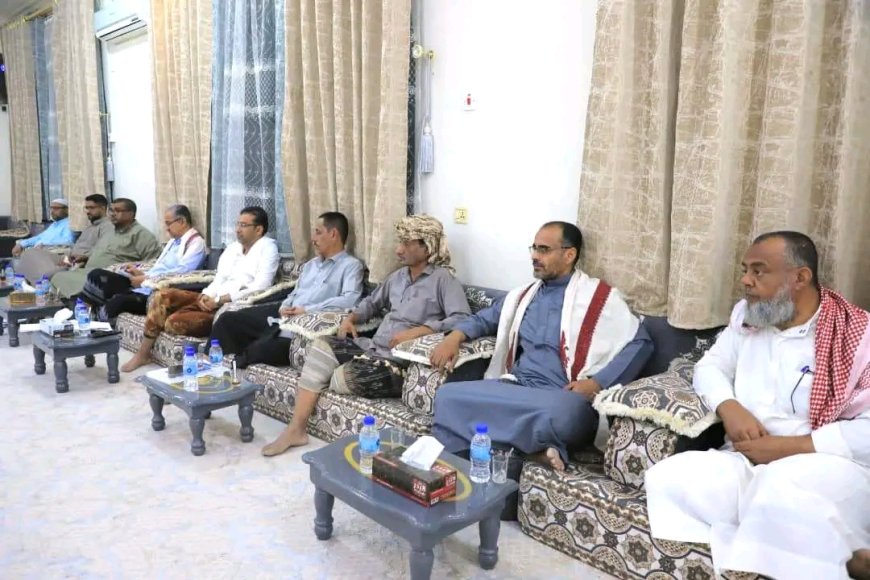 اجتماع بسيئون لمناقشة أوجه الارتقاء بأداء المرافق الصحية في مختلف مديريات وادي حضرموت