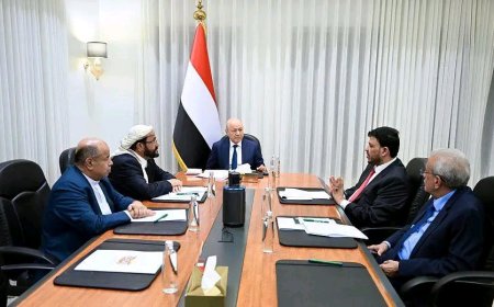 مجلس القيادة الرئاسي يناقش تداعيات التصعيد الإقليمي ويتخذ عددا من الإجراءات لردع التهديد