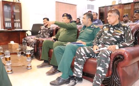 العميد الجابري يعقد إجتماعاً بالضباط القياديين لتعزيز الانضباط ومتابعة الدوريات