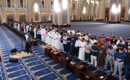 الكويت تلغي صلاة التراويح في المساجد مؤقتاً مع تطورات الأوضاع