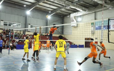 عدن وأبين تواصلان التألق في بطولة البرنامج السعودي للكرة الطائرة بعدن