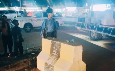 تنفيذآ للخطة الامنية لشهر رمضان المبارك إدارة شرطة السير بشبوة تتخذ عددا من الإجراءات لتنظيم حركة السير بمدينة عتق