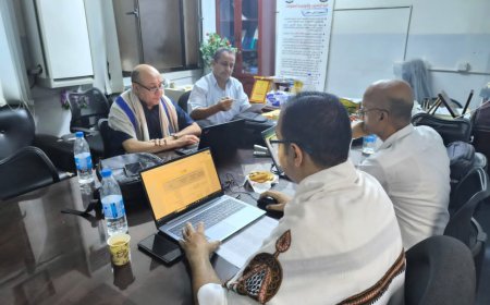 كلية الحاسوب بجامعة عدن تبحث توصيف المقررات وتطوير مناهجها الأكاديمية