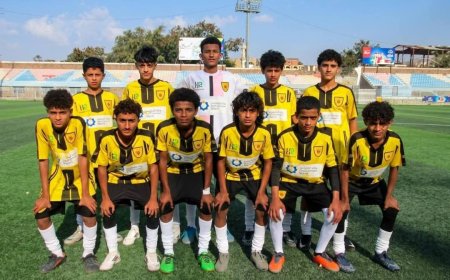 أشبال الصقر بالعلامة الكاملة والرشيد يتصدر الناشئين في بطولة تعز الرمضانية