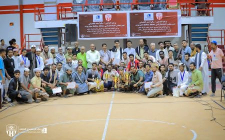 بحضور قيادات محلية.. شعب حضرموت يكرم الفائزين في مسابقات المهرجان الرمضاني بالمكلا