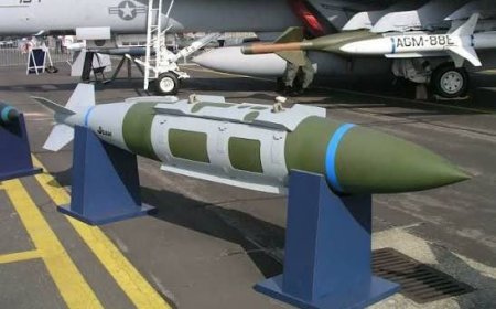 دون عرضها على الكونغرس الأمريكي.. صفقة قنابل ضخمة لإسرائيل