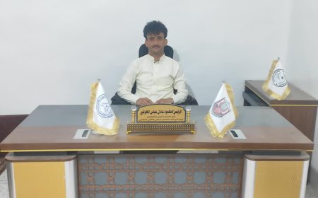 رئيس المجلس الشبابي يهنئ القائد رأفت شكري الحوشبي بتعيينه أركان حرب للواء 54 عمالقة متمنياً له التوفيق في مهامه الوطنية