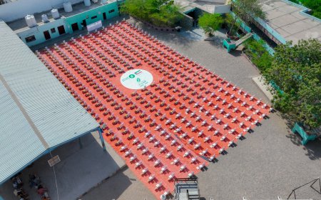 مؤسسة نهد التنموية تختتم مشروع توزيع السلال الغذائية "إفطار صائم" في عدن