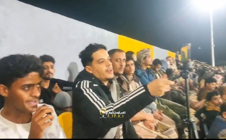 محمد سالم الدعوسي.. "حنجرة ذهبية" تكسر حصار التهميش وتصدح في فضاء الإبداع