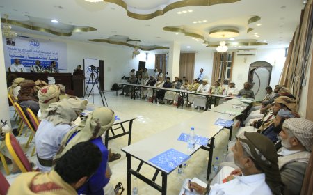 في لقاء رمضاني موسع.. دعوات لتمكين الشباب وتفعيل دور الوجهاء في حل النزاعات وترسيخ الاستقرار المجتمعي بمأرب 