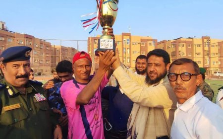 إنجاز رياضي جديد.. أمن لحج يرفع كأس البطولة الرمضانية للوحدات الأمنية