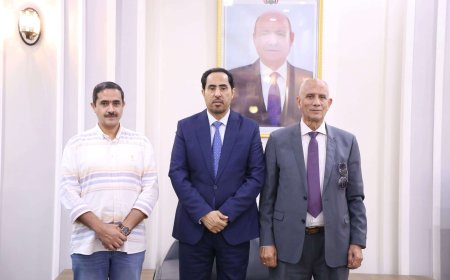 الوزير البكري يبحث خطة تنفيذ مشروع “الرؤية الوطنية للتنمية 2025 – 2035"