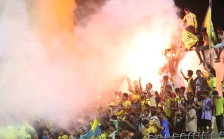 الشعلة يتوهج بثنائية في شباك الجلاء ويضرب موعداً مع أهلي عدن في نصف نهائي مريسي30 