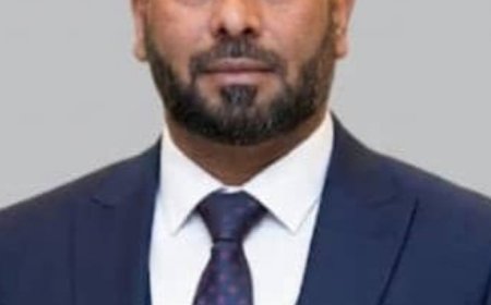 قائد الشرطة العسكرية في أبين يهنئ العميد أحمد القبة بتعيينه محافظًا لمحافظة الضالع