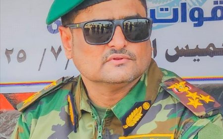 مدير عام أمن أبين يعزي العميد يوسف العاقل في وفاة عمه شيخ جعيم الجعدني