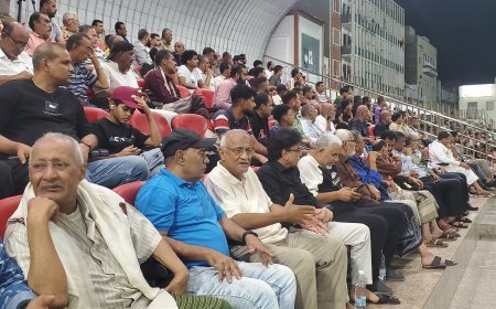 بتوجيهات معالي وزير الدولة محافظ العاصمة عدن.. الوكيل "محمد سعيد سالم" يتقدم الحضور الرسمي في نصف نهائي بطولة المريسي 30