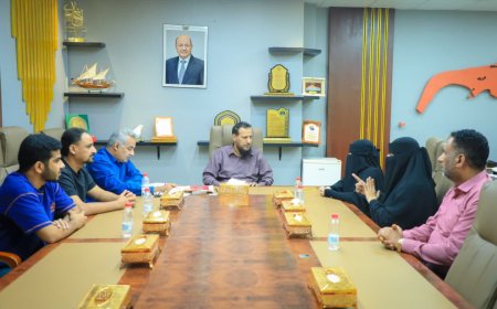 المحافظ عبدالرحمن شيخ يؤكد دعم وتمكين السلطة المحلية لذوي الهمم