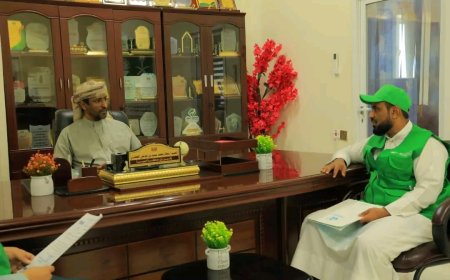 وكيل أول محافظة المهرة يطلع على المشاريع الرمضانية لجمعية الوصول الإنساني الممول من مركز الملك سلمان للإغاثة