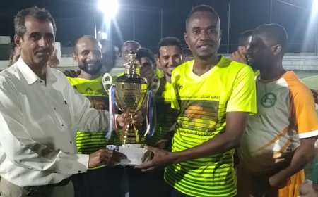 منتخب قدامى جعار يتوج بطلاً لبطولة شهداء الجنوب لكرة القدم الخماسية