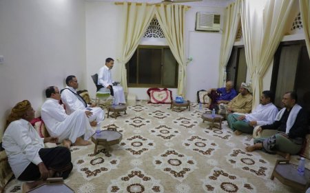 ​نائب رئيس مؤتمر حضرموت الجامع يطمئن على صحة الشخصية الوطنية المهندس لطفي بن سعدون