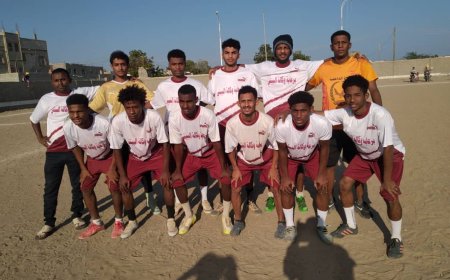 ملحمة كروية مثيرة شباب المسيمير يحسم القمة أمام الاماجد ويبلغ المباراة النهائية في بطولة دوري شهداء الجنوب الرمضاني بزنجبار