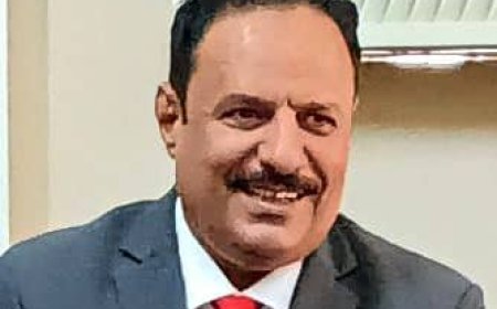 مدير عام مكتب الصناعة و التجارة بمحافظة لحج يشدد على ضرورة وضع أسعار السلع فوق كل سلعة