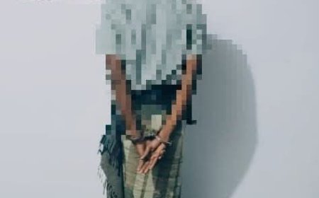 إدارة مكافحة المخدرات بشبوة تضبط مروّجاً خطيراً في مدينة عتق