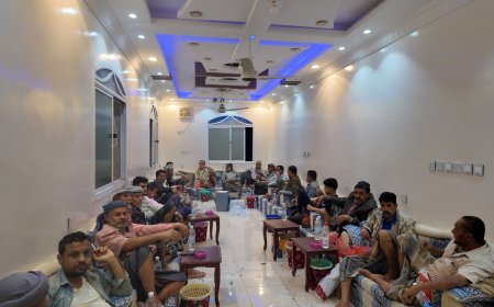 أمسية رمضانية بردفان تجمع القيادات وتؤكد على وحدة الصف وخدمة المديرية