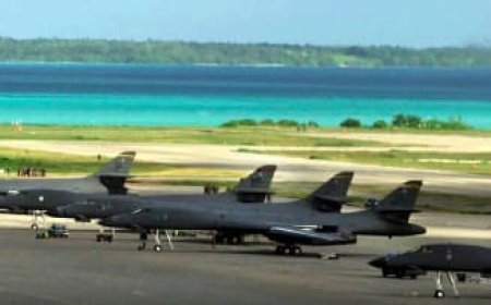 لأول مرة.. صواريخ إيرانية تستهدف قاعدة "دييغو غارسيا" في المحيط الهندي