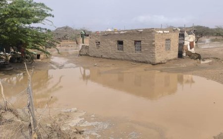 سيول جارفة تضرب مديرية أحور وتخلف أضراراً واسعة في المناحل والمنازل