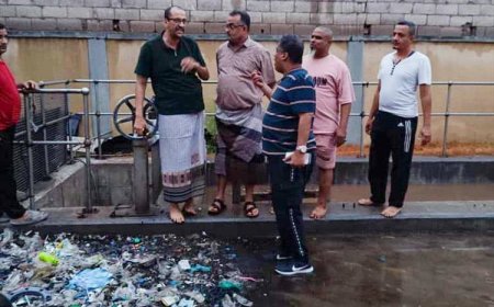 باخبيرة يطلع على أعمال شفط المياه في عدد من مديريات العاصمة عدن