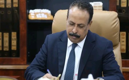 وزير الأشغال يوجّه برفع الجاهزية لمواجهة موجة الأمطار في المحافظات المحررة