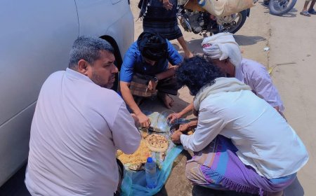 أهالي أحور يكرمون المسافرين المنقطعين من السيول: درة الكرم في وادي أحور