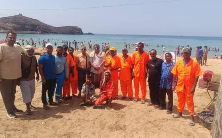 وكيل أول محافظة عدن يشيد بجهود صندوق النظافة والجهات المختصة في تفادي اضرار ورفع مخلفات سيول المنخفض الجوي 