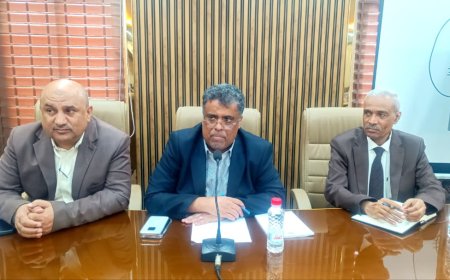 برئاسة الوكيل أول.. إجتماع موسع يقر حزمة  من الإجراءات لتفادي مخاطرالتقلبات المناخية على مدينة عدن    كتب/ عبدالسلام