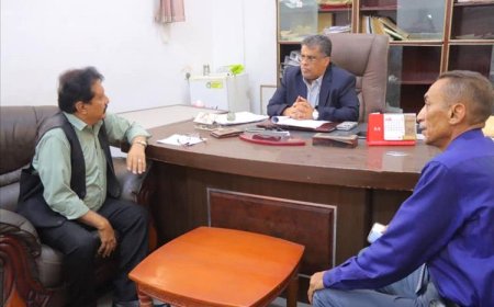 الشاذلي يتفقد مستوى الانضباط الوظيفي في مكتبي الخدمة المدنية والشؤون الاجتماعية بعدن في أول أيام الدوام عقب إجازة العيد