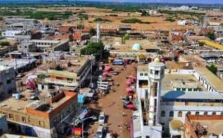 الشرطة السياحية بأبين تضبط لصوص عقب اعتدائهم على موقع القرو الأثري بزنجبار