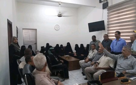 بعد إجازة العيد.. انضباط وظيفي يعكس روح المسؤولية في مكتب التعليم الفني والتدريب المهني بالعاصمة عدن