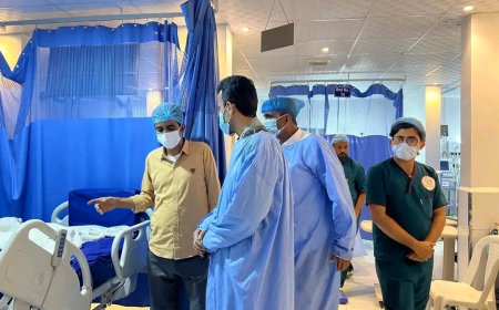 بتوجيهات عضو مجلس القيادة الرئاسي محافظ حضرموت الأستاذ سالم أحمد الخنبشي.. الوكيل الجيلاني يزور العميد المتقاعد عمر بادحيدوح المرشدي للاطمئنان على صحته