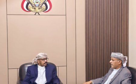 مدير عام مصلحة شؤون القبائل بوادي وصحراء حضرموت يبحث مع مدير عام مديرية سيئون سبل التعاون المشترك