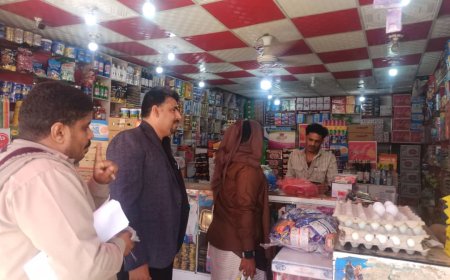 مكتب الصناعة والتجارة بأبين ينفذ حملة ميدانية بزنجبار ويضبط مخالفات عدم إشهار الأسعار