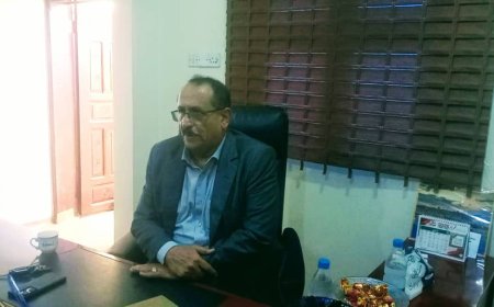 نائب محافظ لحج الأستاذ عوض الصلاحي يزور مكتب الأوقاف والإرشاد ويشيد بالانضباط الوظيفي