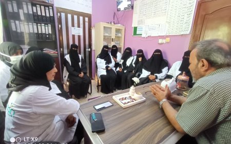 مدير عام مكتب الصحة العامة والسكان بمحافظة أبين يتفقد مركز الأمومة والطفولة بزنجبار لمتابعة سير العمل والانضباط الوظيفي