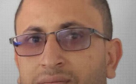 تعز. إص​اب​ة ال​ص​ح​ف​ي​ عبد الصمد ال​ق​اض​ي​ ب​ط​ل​ق​ات​ ن​اري​ة ع​ل​ى ي​د مسلح​ي​ن​ م​ج​ه​ول​ي​ن​ وس​ط​  المدينة