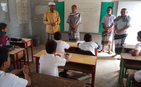 مدير مكتب التربية والتعليم بمودية يتفقد سير العملية التعليمية في مدارس المديرية
