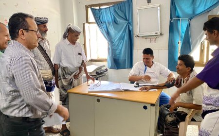 مدير عام الوضيع يتفقد العمل في مستشفى المديرية العام عقب اجازة العيد