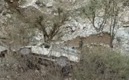 تعز.. وفــاة شخصين وإصابة 8 آخرين بانقلاب سيارة في نقيل المداهف